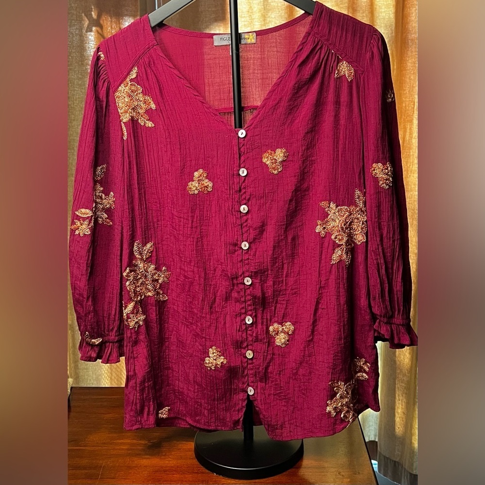 NWOT Figueroa & Flower Burgundy Blouse with Gold Embroidered Floral Accents Med